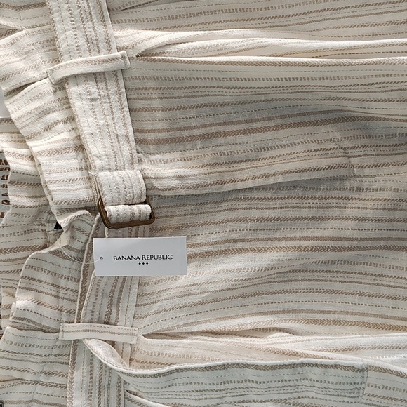 New BR Linen Blend Paperbag Shorts - Picture 10 of 11